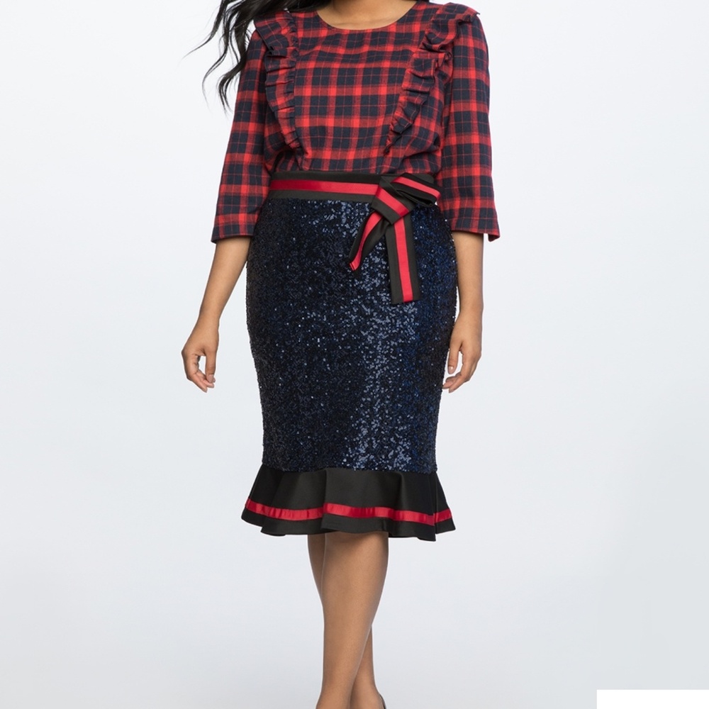 Dark Navy column skirt with flounce  NWT